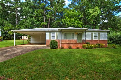 1096 Cliff Dr Sw Mableton Ga 30126 House Rental In Mableton Ga