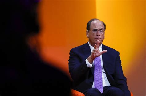 Bitcoin Etf Inflows Hit Four Month High As Blackrock Ceo Larry Fink