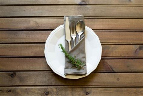 3 Simple Ways To Fold A Napkin Diy Network Blog Made Remade Diy