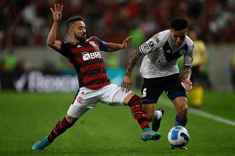 Verton Ribeiro E Pedro Exaltam O Elenco Do Flamengo E M O De Dorival