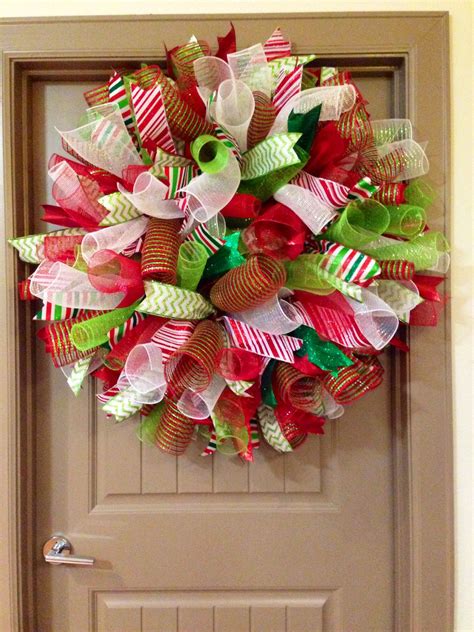 Pin By Katie Mire On Wreaths Deco Mesh Christmas Wreaths Christmas