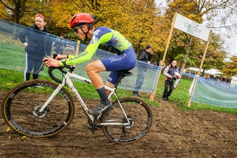 Photos Cyclo Cross La Coupe De France Bat Son Plein Sur Le Circuit