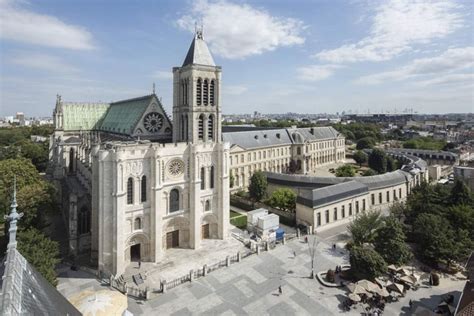 Fransan N Lk Gotik Badet Merkezi Saint Denis Bazilikas