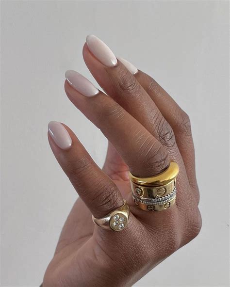 13 Engagement Nail Ideas That Will Always Look Chic Who What Wear