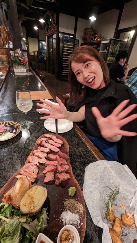 藤井智恵実 On Twitter 成田のお肉料理はここ🥰 『今宵、成田で世界の肉料理とごほうびワインを』 店名の通りお肉料理とワインの種類が豊富なお店！ お肉の盛り合わせは色んな種類のお肉