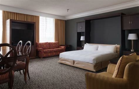 KEY BRIDGE MARRIOTT HOTEL 3⋆ ::: ARLINGTON, VA ::: COMPARE HOTEL RATES