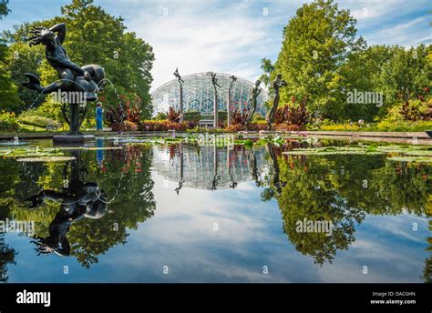 The Climatron at the Missouri Botanical Garden in St. Louis, Missouri ...