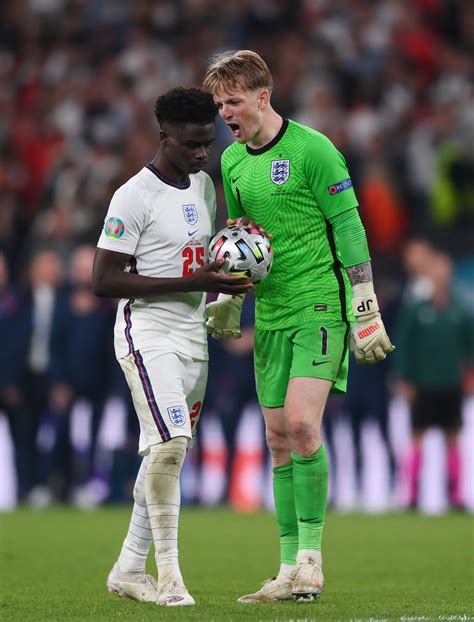 Bukayo Saka Penalty Miss Vs Italy: Roy Keane Slams England's Veterans ...