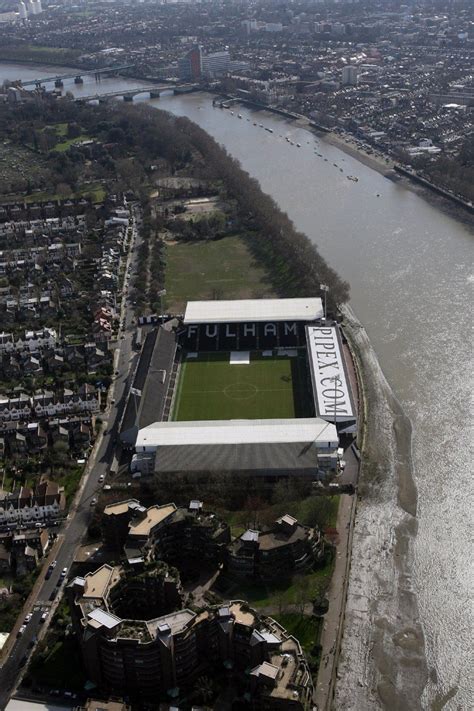 Fulham Stadium : Stadium Tour Fulham Craven Cottage London Traveller ...