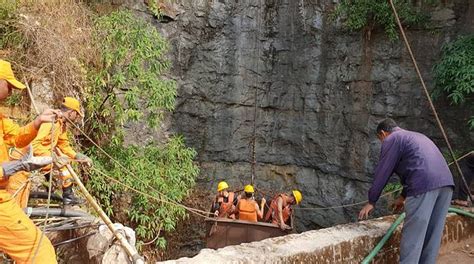 IAF S Super Hercules Flies To Meghalaya To Rescue 15 Trapped Miners