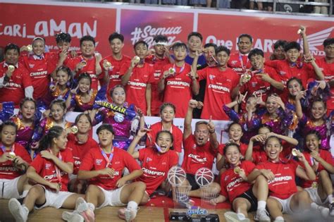 Tim Putra Putri Benzar Sukses Kawinkan Gelar Honda DBL North Sulawesi