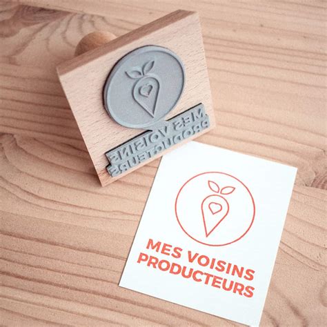 Tampon Encreur Personnalisé Logo En Bois Carré 70 X 70 Mm