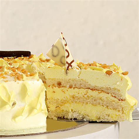 Buy Send Crunchy Butterscotch Cake Half Kg Eggless Online Ferns N Petals