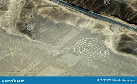 L Neas De Nazca Per Meridional Son El Trabajo De Extranjeros Imagen