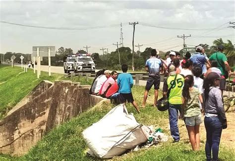 Santa Cruz Cumple El Décimo Día De Paro Y Afines Al Mas Amenazan De Trasladarse A La Capital