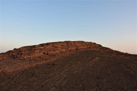 Wahba Crater At Sunrise Saudi Arabia Richard Mortel Flickr