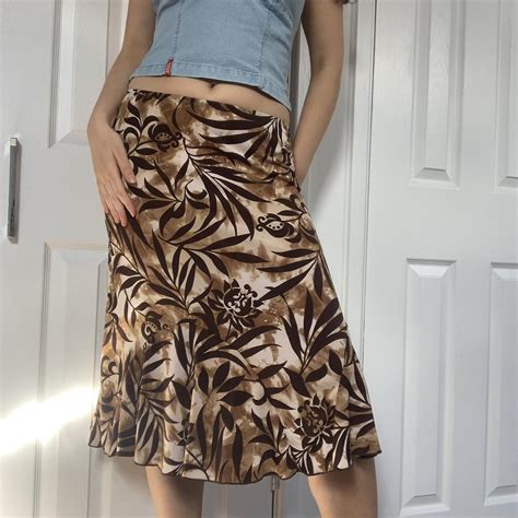 Beautiful Vintage 90s 00s Midi Skirt In Brown Floral Depop