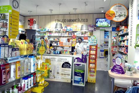 Un Total De Farmac Uticos Colegiados Y Farmacias