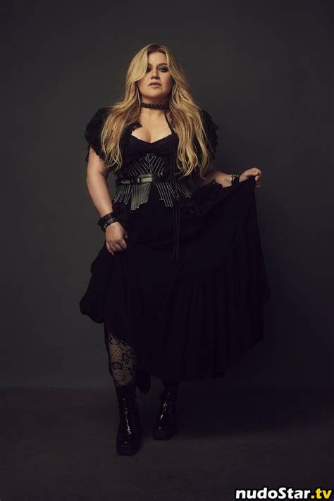 Kelly Clarkson Kellyclarkson Nude OnlyFans Photo 8 Nudostar TV