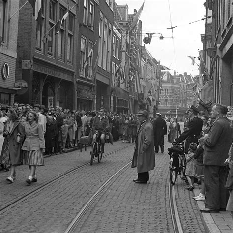 NICO De Voorstelling Liever In Leiden