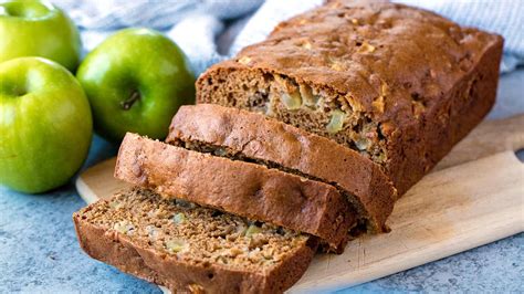 Moist Cinnamon Apple Bread The Stay At Home Chef