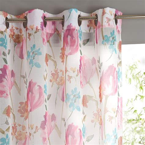 Шторы на люверсах с тюлью: практичный элемент декора (35 фото)