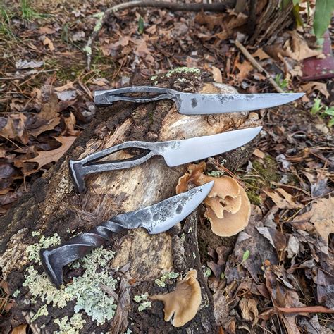 intermediate blacksmithing railroad spike  knife  inventor center