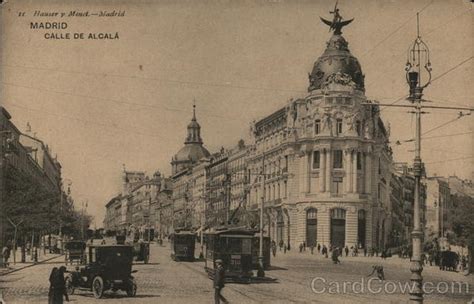 Calle de Alcala Madrid, Spain Postcard