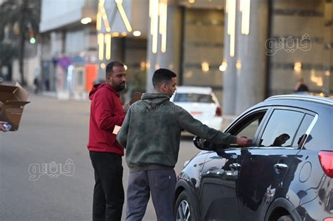 لحظة افطار الصائمين على كورنيش النيل صور