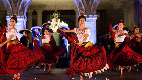 Navidades En M Xico El Ballet Folkl Rico En El Castillo De Chapultepec