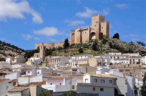 13 DE LOS CASTILLOS MÁS IMPRESIONANTES DE ANDALUCÍA Revista Concreto