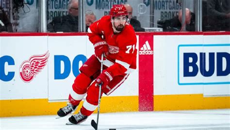 Detroit Red Wings Captain Dylan Larkin Injury Update: What Really ...