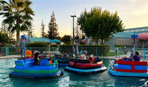 Bumper Boats — Funworks Modesto