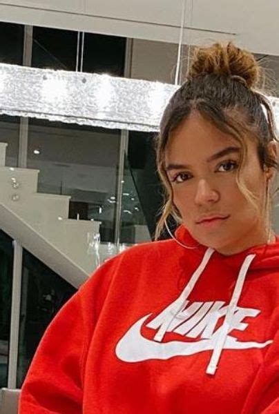 Karol G Mostró Sus Pechos Tras Celebrar Sus 4 Nominaciones A Los Latin