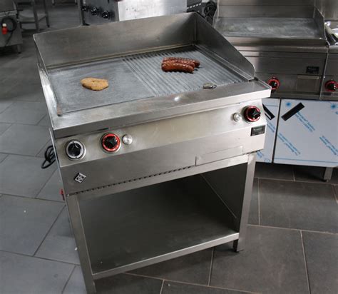 Grillplatte Bräter MKN 80 cm breit halb glatt halb geriffelt 12