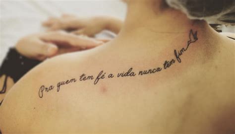 Frases para tatuagem confira 230 opções e ideias para fazer a sua