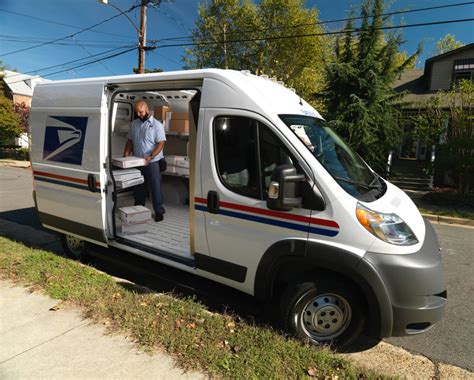 USPS Ready to Deliver 15 Billion Pieces of Mail This Holiday Season ...