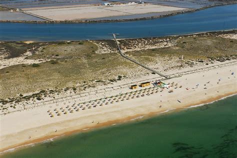 Portugal Conhe A O Mais Belo Pa S Da Europa Praia Da Terra Estreita