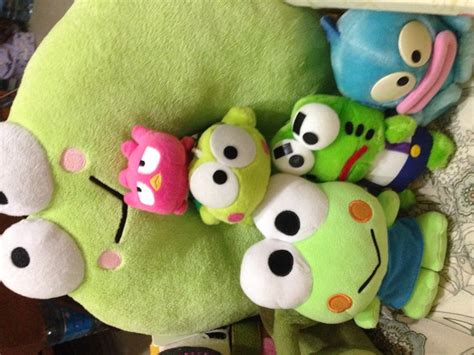 Keroppi & friends | Kawaii toys, Travel pillow, Sanrio