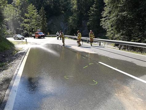 Bilder T Dlicher Motorradunfall Bei K Ssen Mann Aus Landkreis