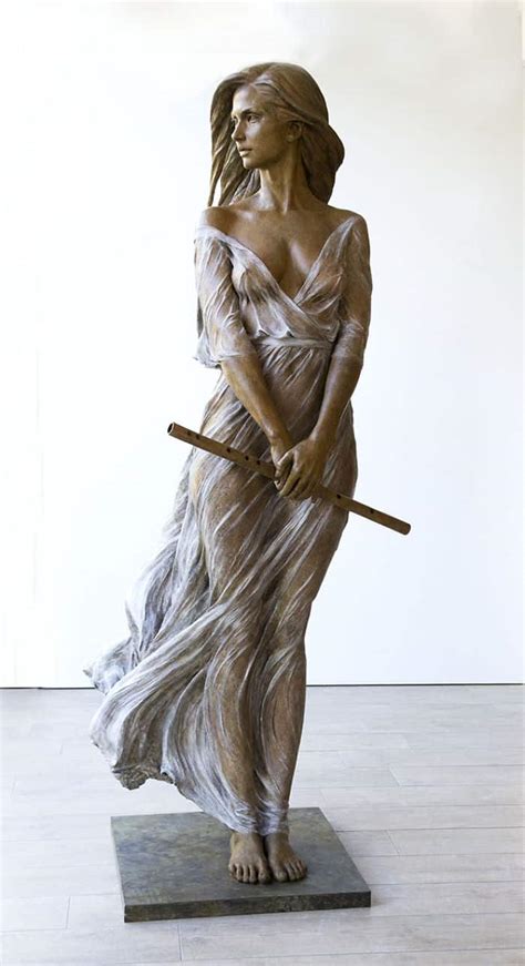 Artist Luo Li Rong Creates Amazing Life Size Sculptures Inspired By