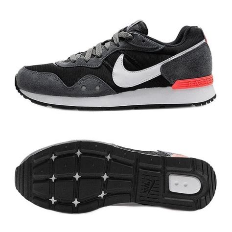 Nike Venture Runner Men S Shoe Ck