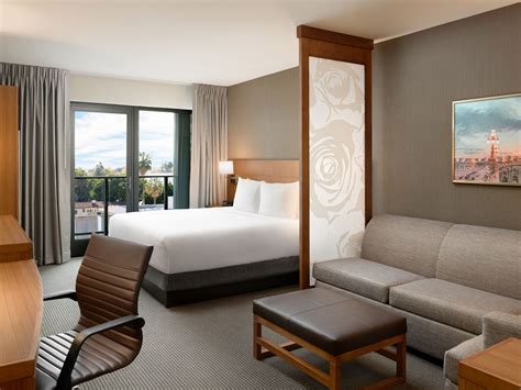 Downtown Hotel Suites Pasadena, CA | Hyatt Place Pasadena