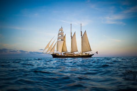 GULDEN LEEUW Sail On Board