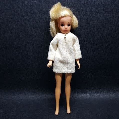 Vintage Rare 1970s Vintage Sindy Doll Pedigree 033390 Was Sold