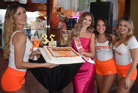 hooters closing underperforming restaurants  florida