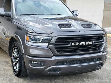 Dodge Ram 1500 Ram Air Hood