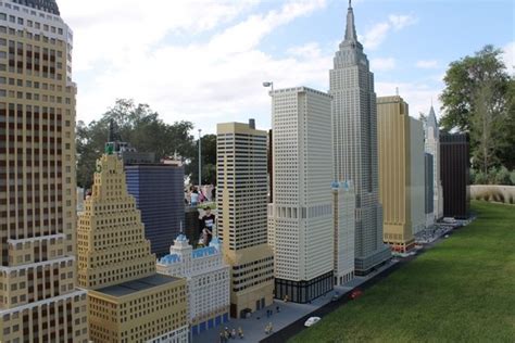 What to do with a million Lego pieces - | Lego architecture, Lego ...