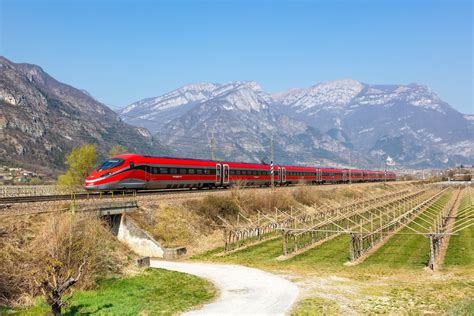 Rome to Bologna Train: Top 10 Comfortable Trains