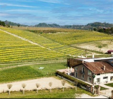 Piemonte Tenuta Carlin De Paolo Dolciviaggi Viaggi In Camper